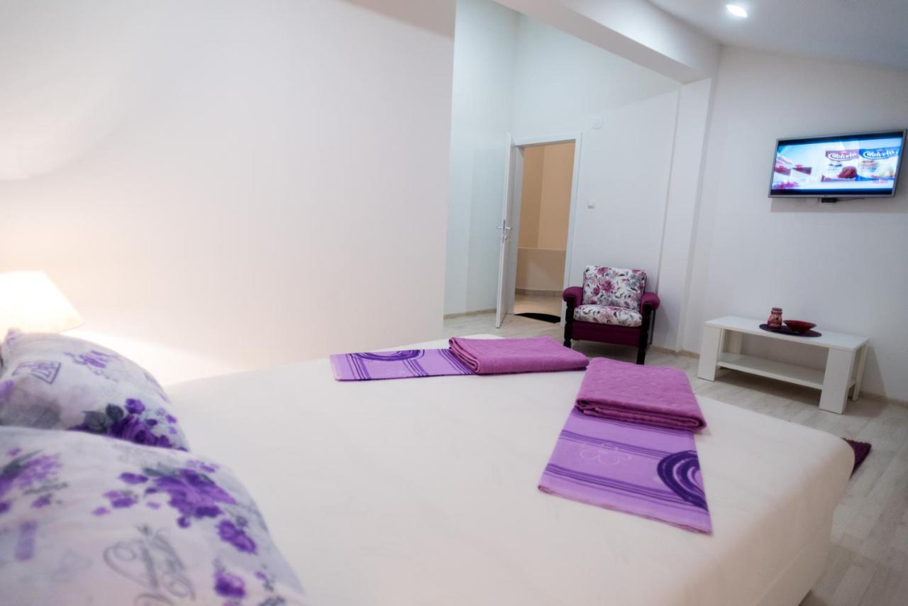 Purple Rooms Mostar Esterno foto
